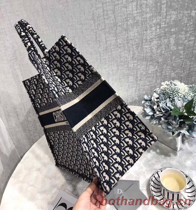 DIOR BOOK TOTE BAG IN EMBROIDERED DIOR OBLIQUE CANVAS M1286 DARK BLUE