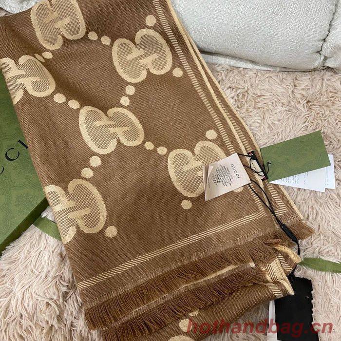 Gucci Scarf G00111