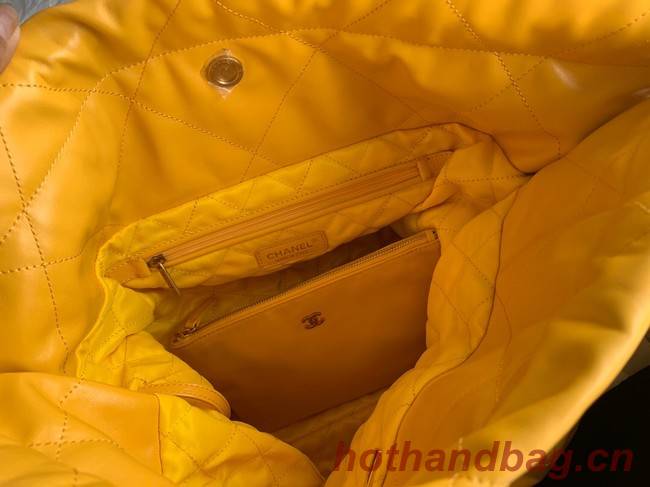 CHANEL 22 HANDBAG Shiny Calfskin & Gold-Tone Metal AS3262 yellow