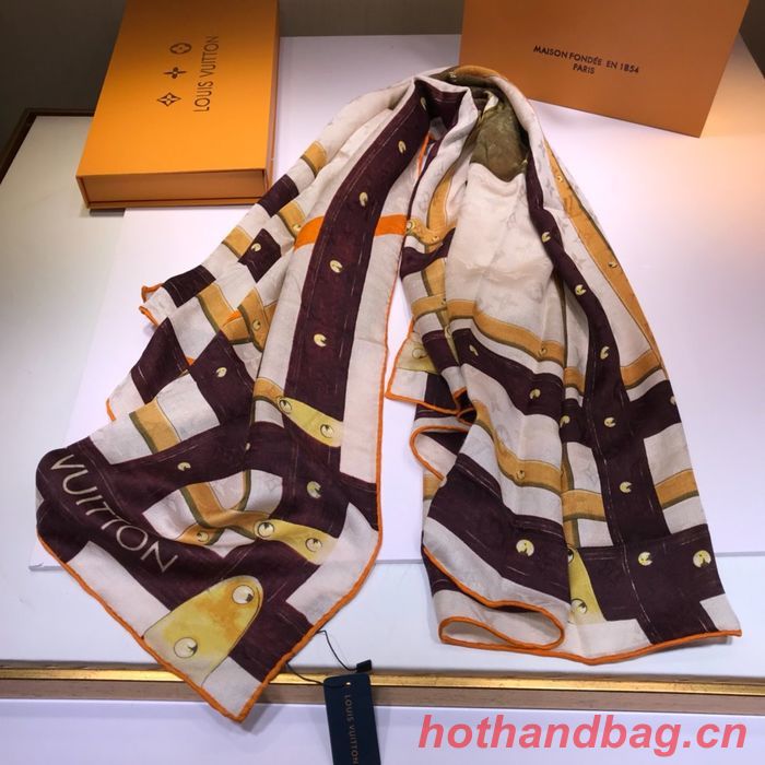 Louis Vuitton Scarf LVC00337