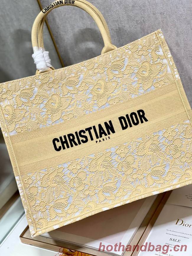 LARGE DIOR OR DIOR BOOK TOTE D-Lace Embroidery M1286ZTD-4