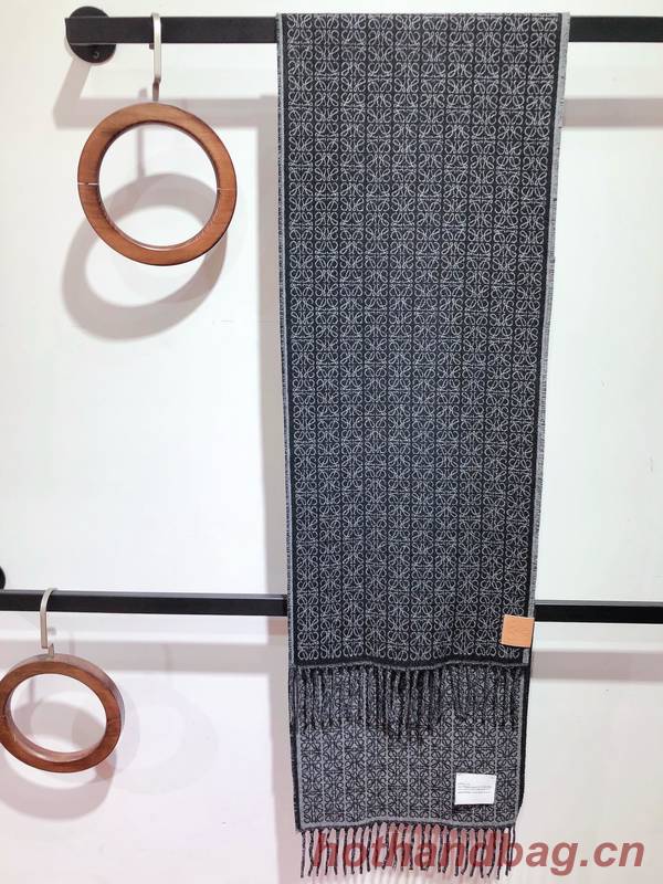 Loewe Scarf LOC00033 Loewe Scarf LOC00033