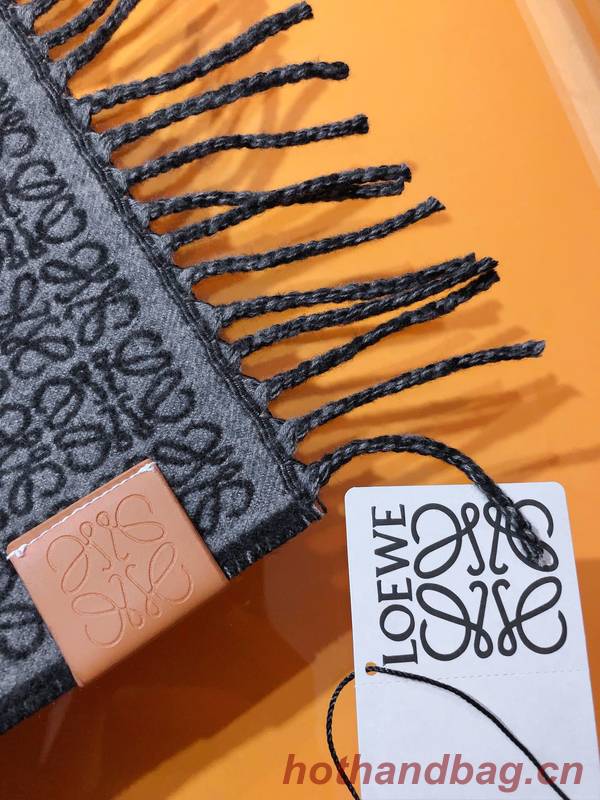 Loewe Scarf LOC00033 Loewe Scarf LOC00033