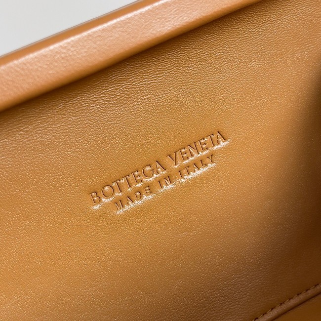 Bottega Veneta Knot With Chain A776662 brown