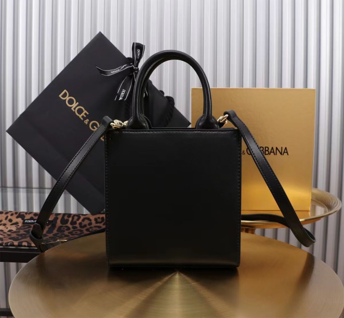 Dolce & Gabbana leather Shoulder Bag G6507 black