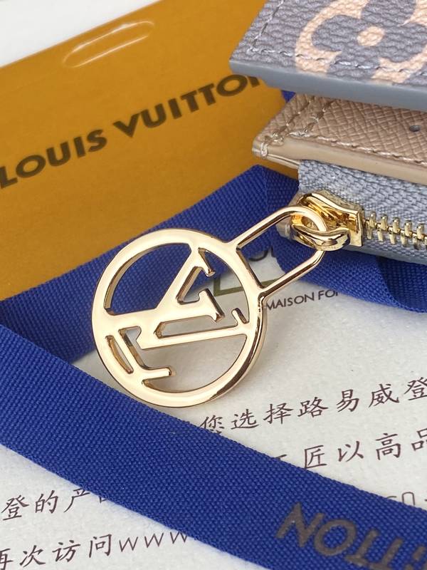 Chanel Card Holder CHW00030