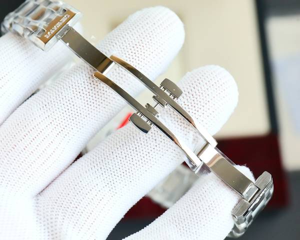 Longines Watch LGW00240