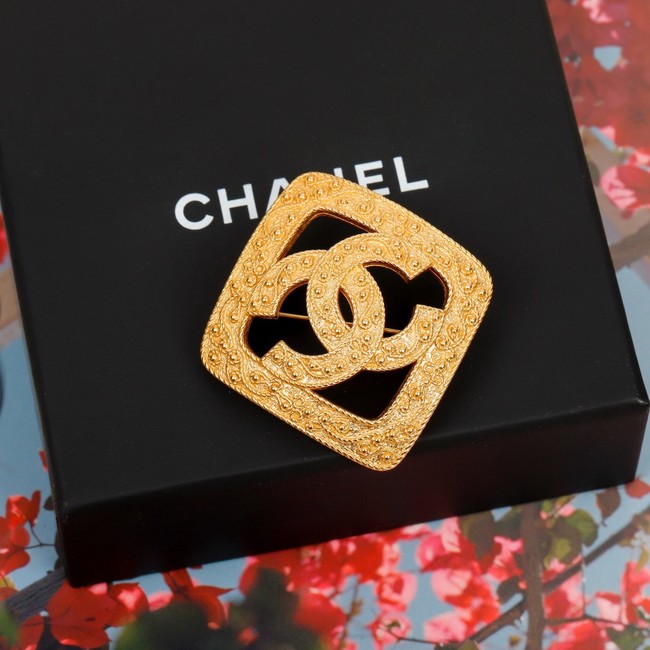 Chanel Brooch CE16357