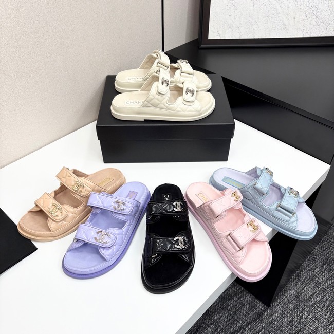Chanel WOMENS SANDAL 55871-1