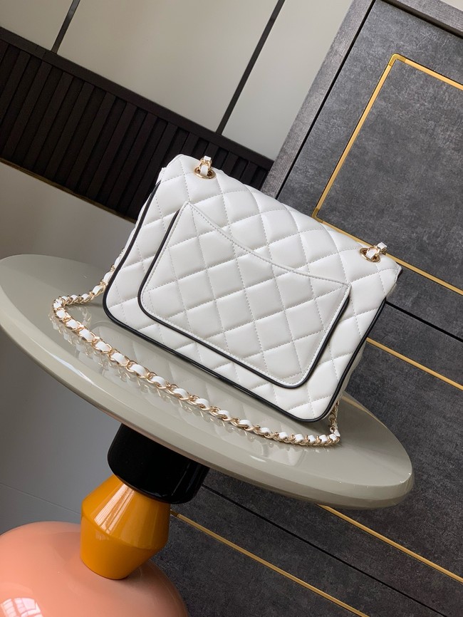 CHANEL FLAP BAG Lambskin AS5150 White