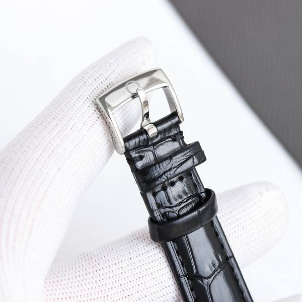 Omega Watch OMW00874