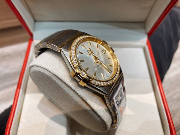 Omega Couple Watch OMW00888