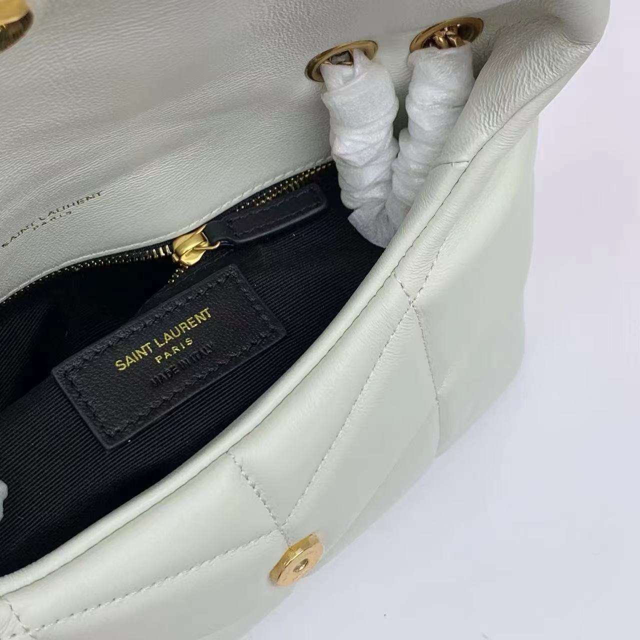 SAINT LAURENT TOY PUFFER IN LAMBSKIN 759337 BLANC VINTAGE