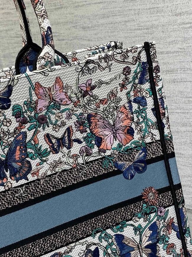 Large Dior Book Tote Embroidery Embroidery M1286ZEDX-2