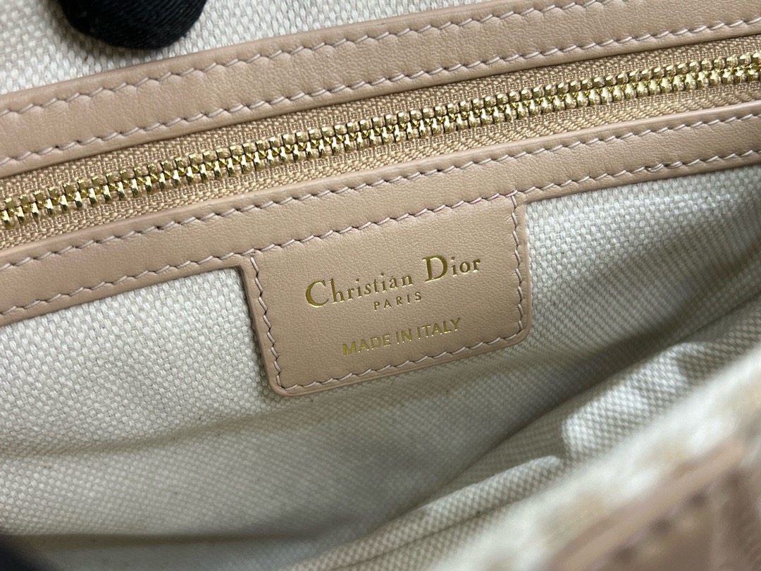 Dior Saddle Bag with Strap Oblique Jacquard and Natural Smooth Calfskin M0455CDDS