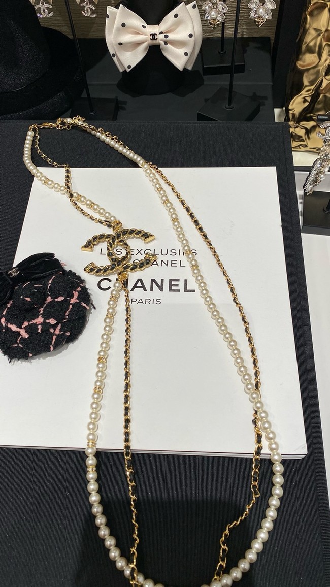 Chanel necklace CE16737