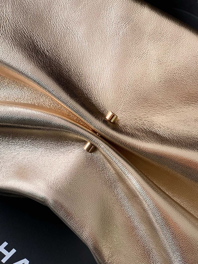 Chanel CLUTCH WITH CHAIN AP4613 gold