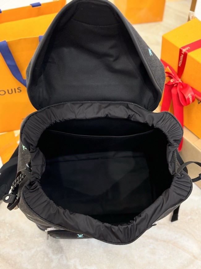 Louis Vuitton Discovery Backpack M14135 black