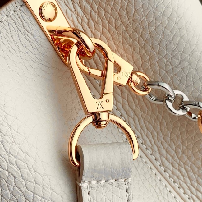 Louis Vuitton Capucines BB M12936 Cream