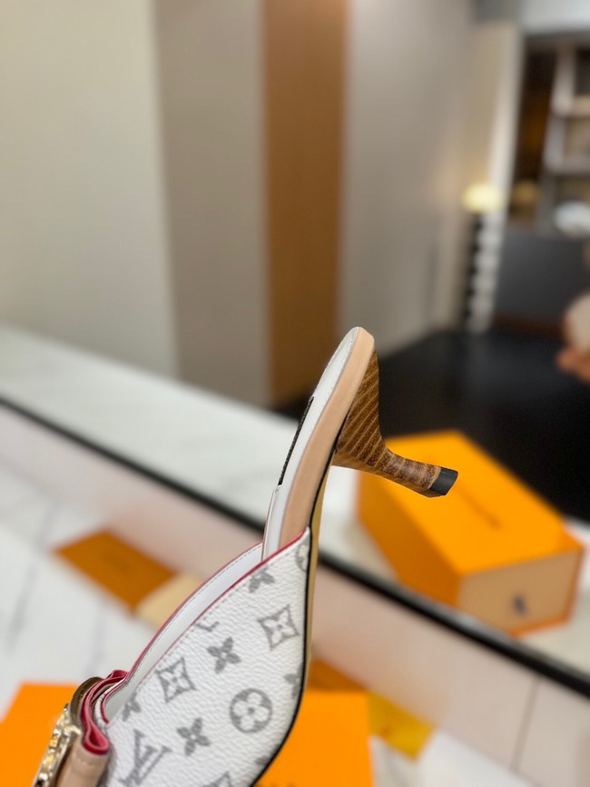 Louis Vuitton Slippers 45001-8