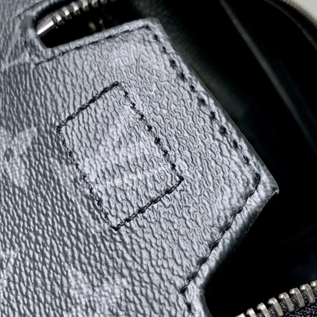 Louis Vuitton Dopp Kit M26433 Black