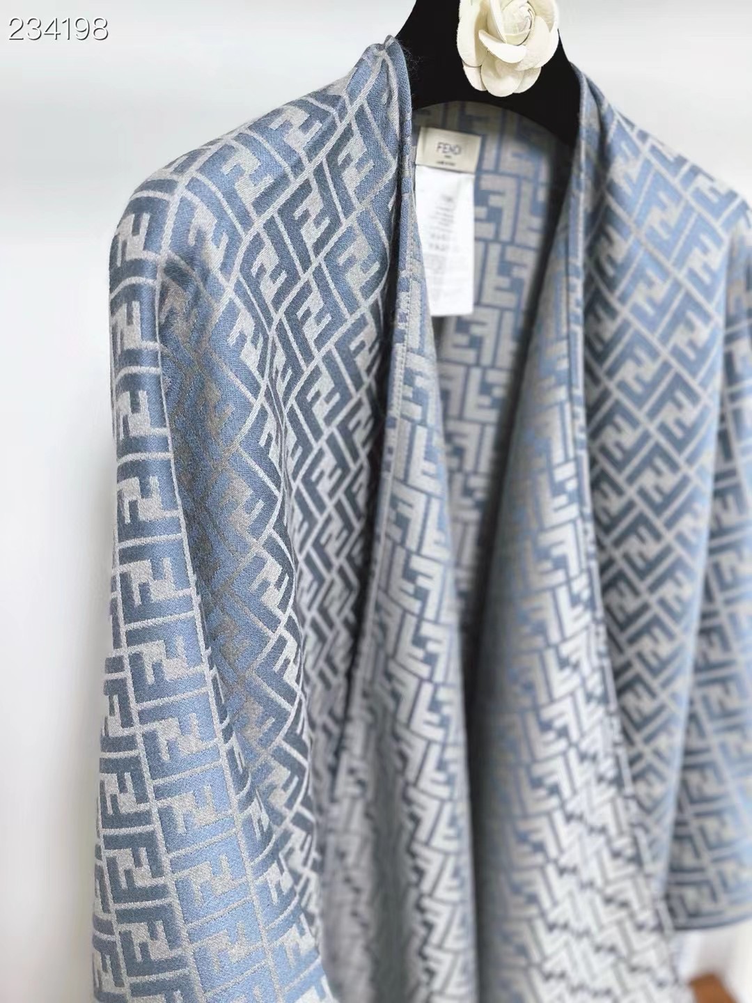 Fendi Cape Double-sided cashmere FDC35909