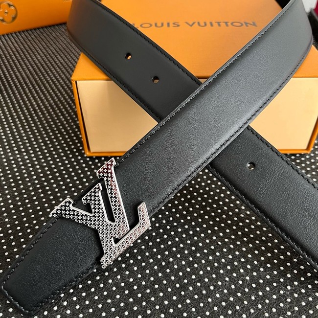Louis Vuitton Heritage 35mm Reversible Belt M9052