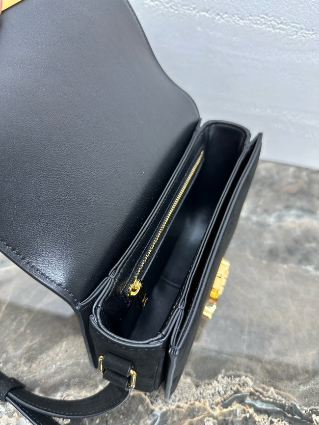 Celine TEEN TRIOMPHE BAG IN NUBUCK CALFSKIN 188423 black