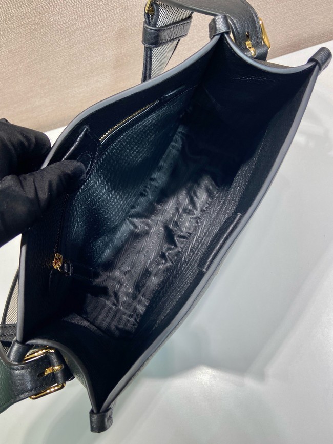 Prada Leather bag with shoulder strap 1BC073 black