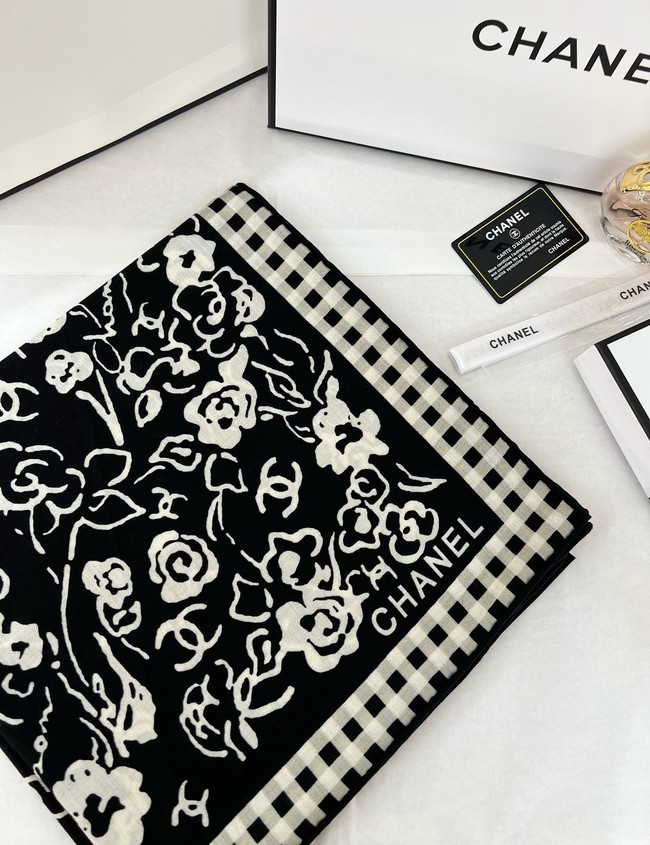 Chanel Shawl Cashmere and Silk 06392