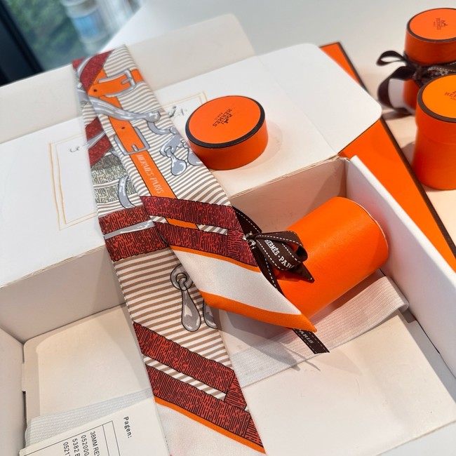 Hermes Silk Twilly scarf H06379