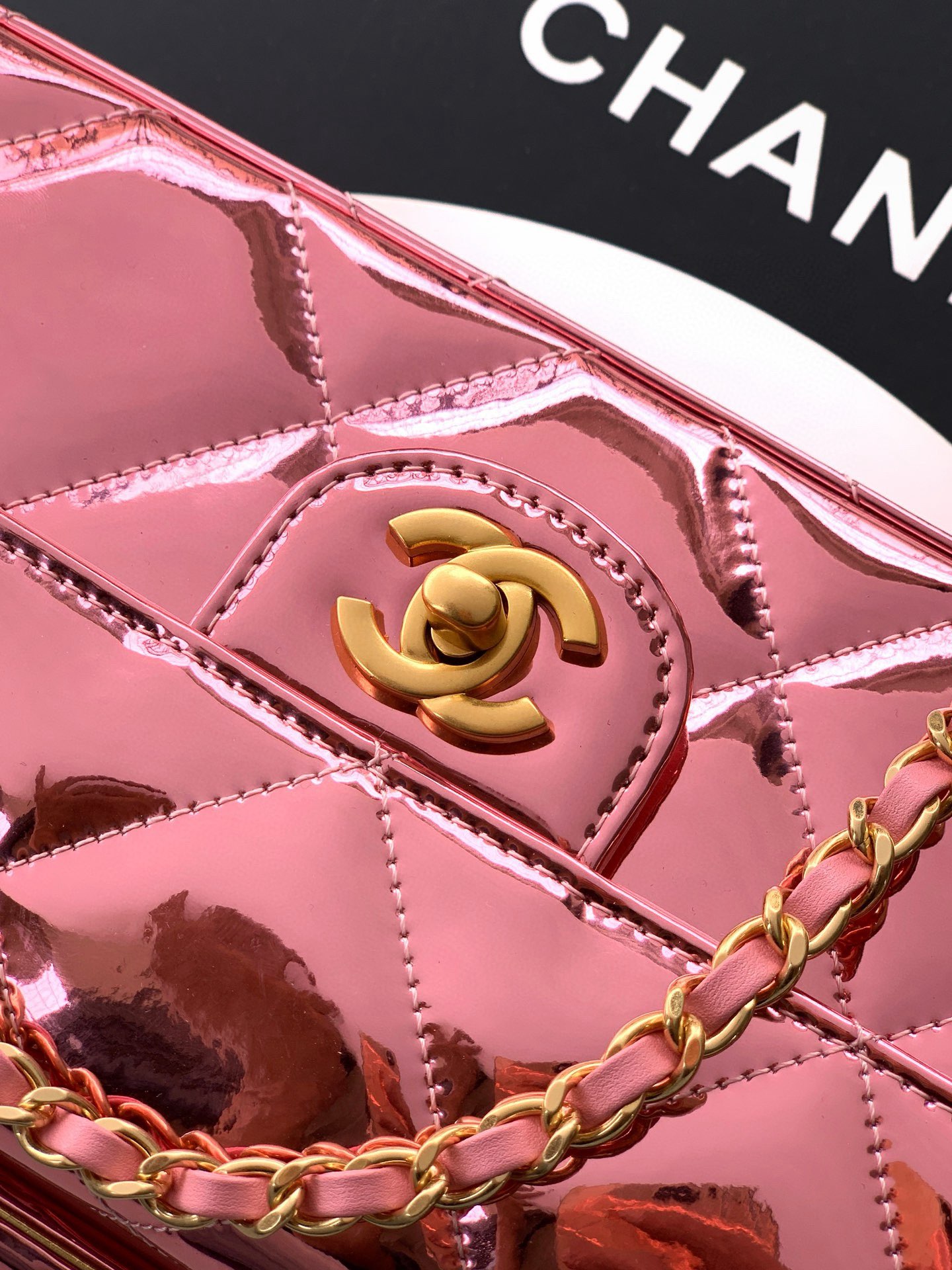 Chanel 25K Original Patent Leather Top Handle Bag A6321 Pink