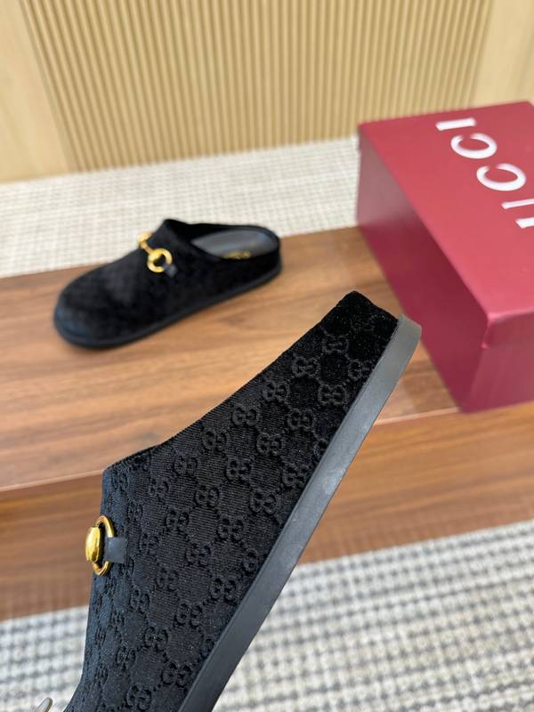 Gucci Shoes GUS00882 Heel 2CM