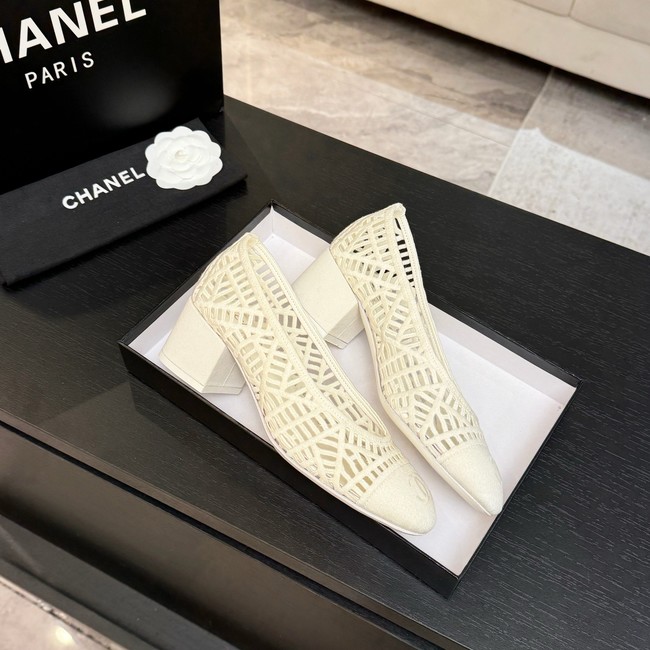 Chanel Embroidered Cotton 69878-4