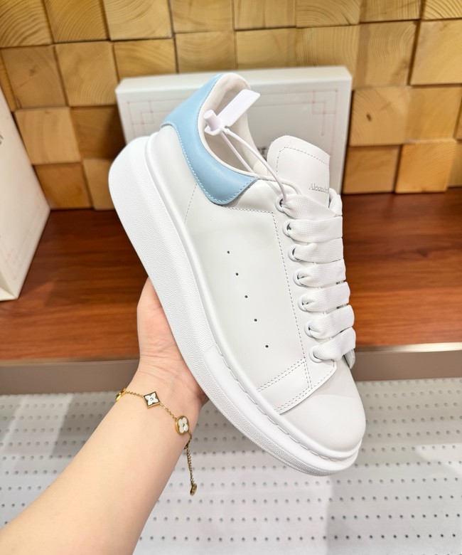 Alexander Mcqueen Casual flat shoes 97153-3