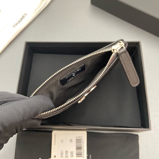 Chanel Zipped Pocket wallet S4811 black