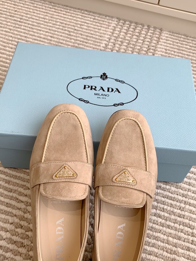 Prada leather loafers 87199-5