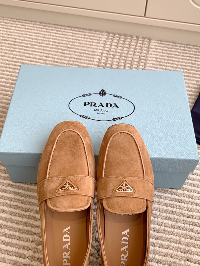Prada leather loafers 87199-6