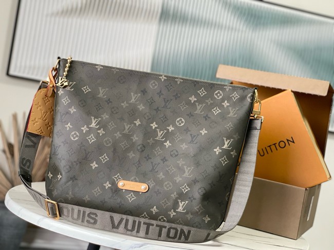 Louis Vuitton Vagabond Hobo M27181