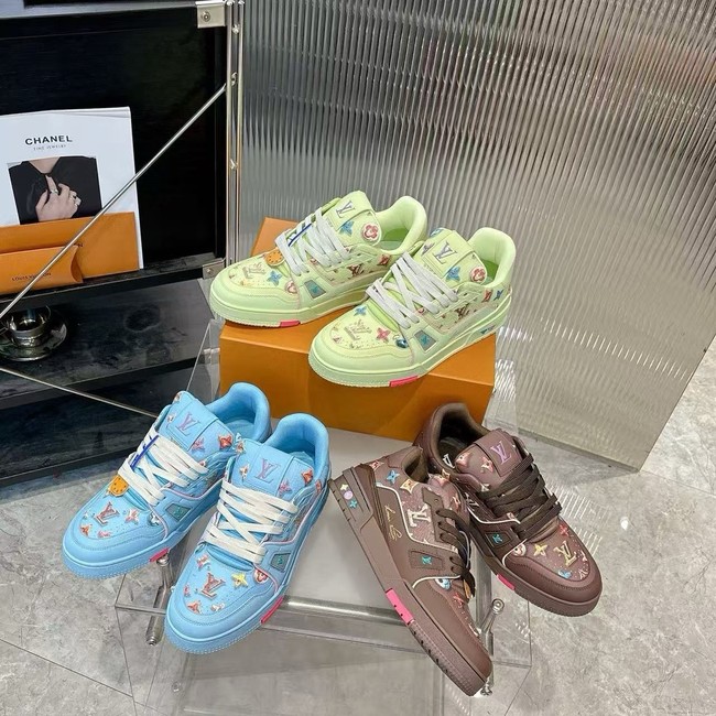 Louis Vuitton mens Trainer Sneaker 35965-1