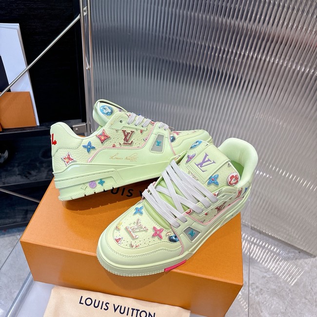 Louis Vuitton mens Trainer Sneaker 35965-1