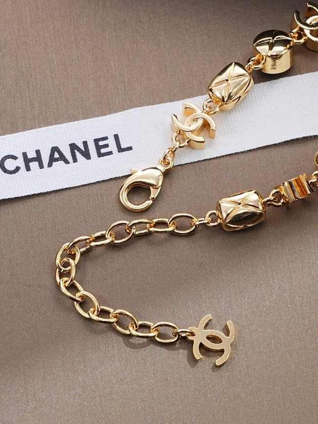 Chanel necklace CE81948