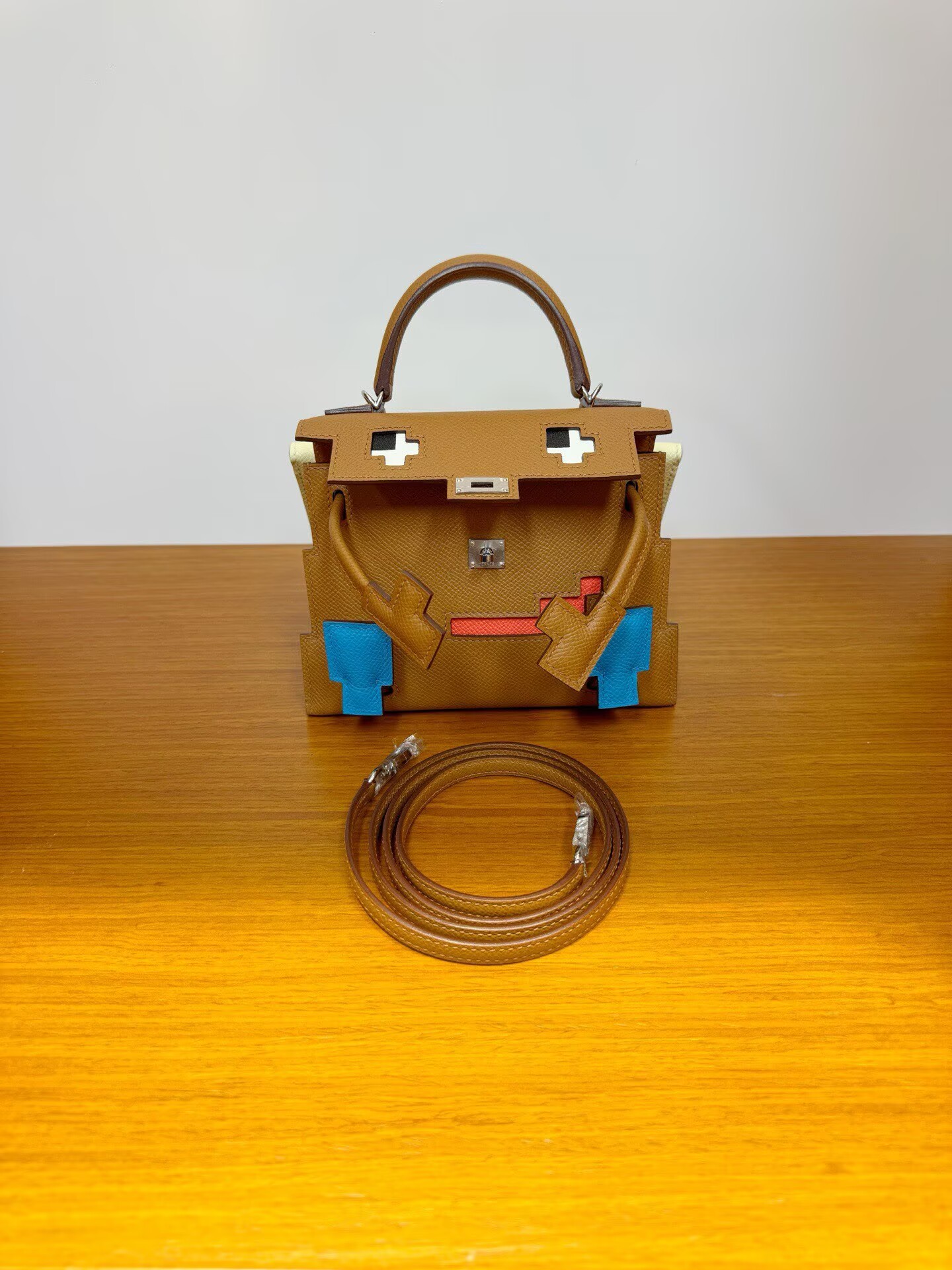 Hermes Original Epsom Leather Mosaic Figure Bag H6302 Brown