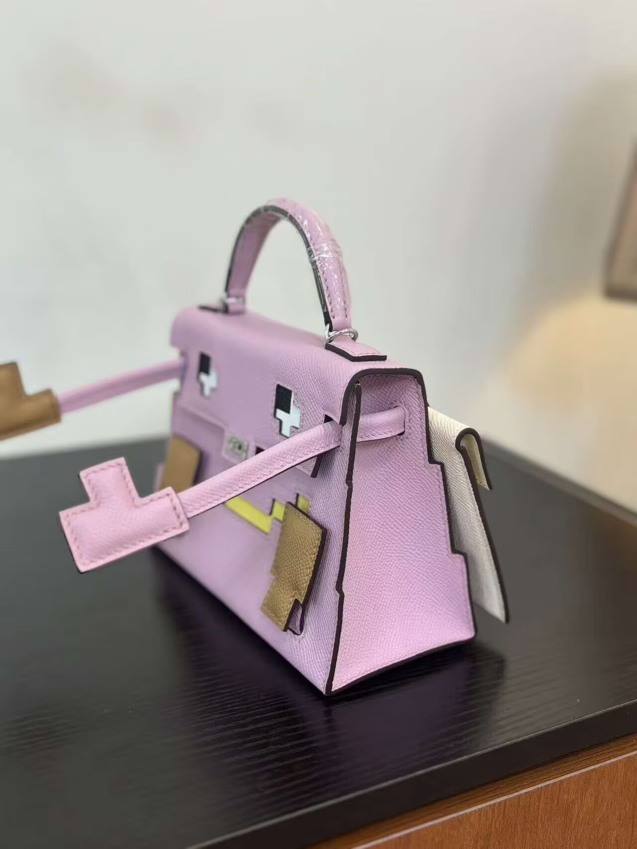 Hermes Original Epsom Leather Mosaic Figure Bag H6302 Pink Hermes Original Epsom Leather Mosaic Figure Bag H6302 Pink