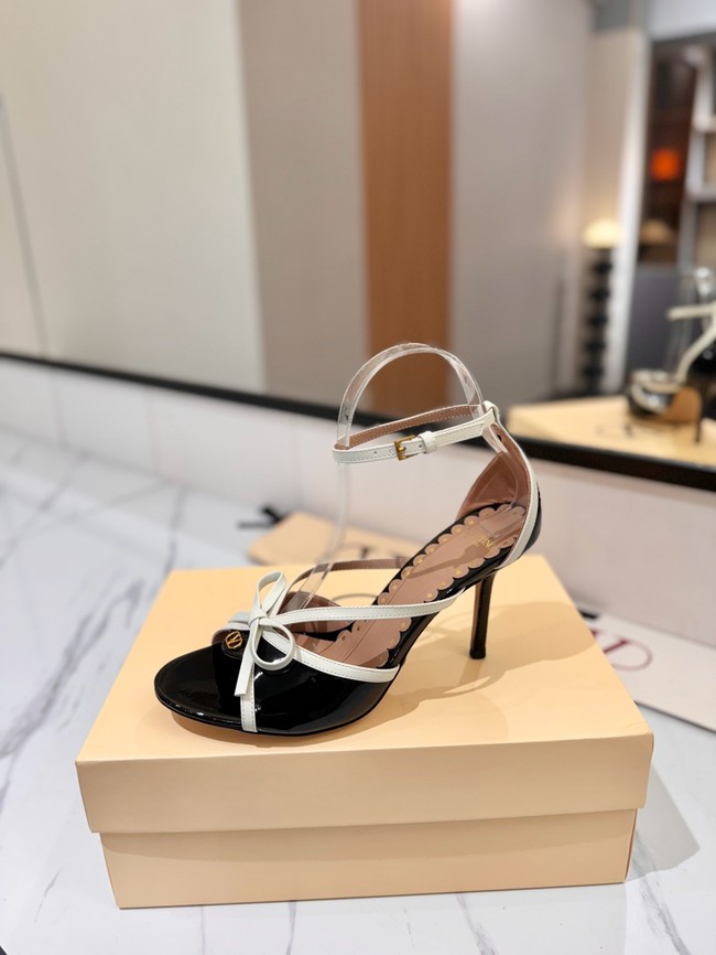 Valentino WOMENS Sandals 66969-3