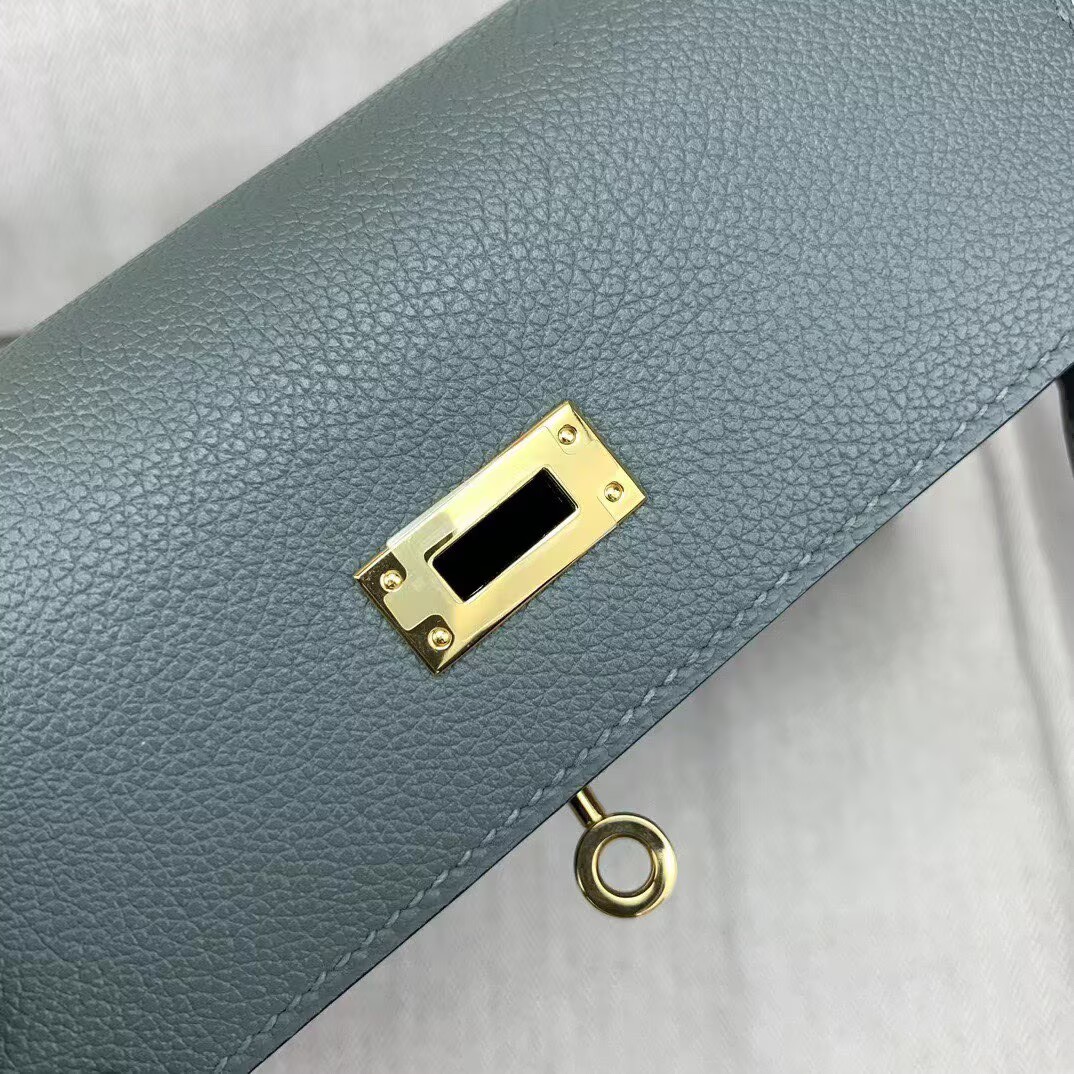 Hermes Kelly Danse Original Evercolor Leather 22CM KL22 Almond Green Gold-Tone
