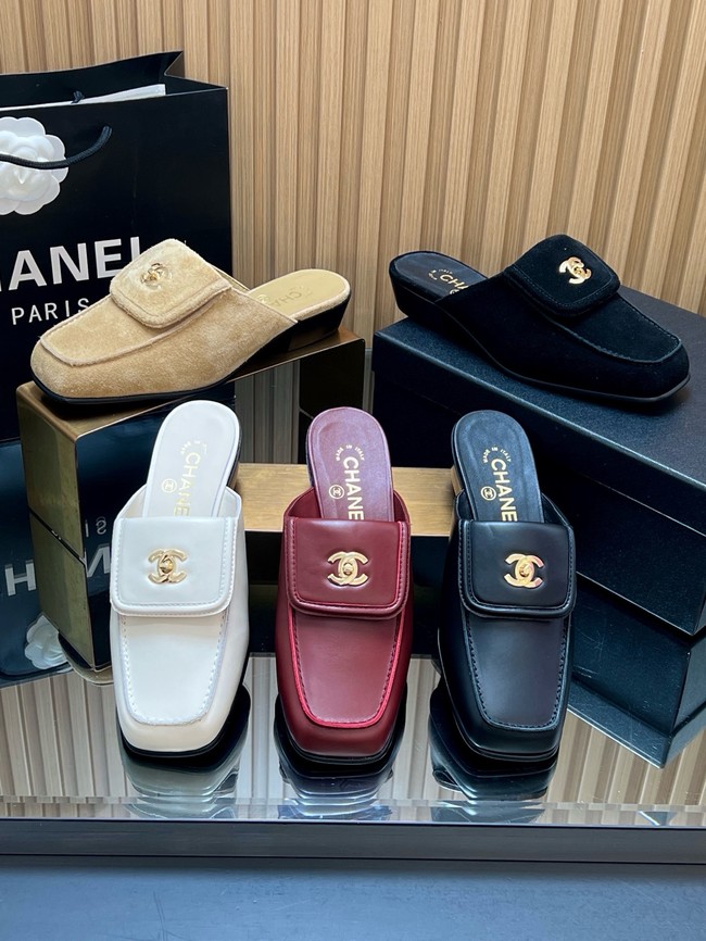 Chanel Mules 67101-1