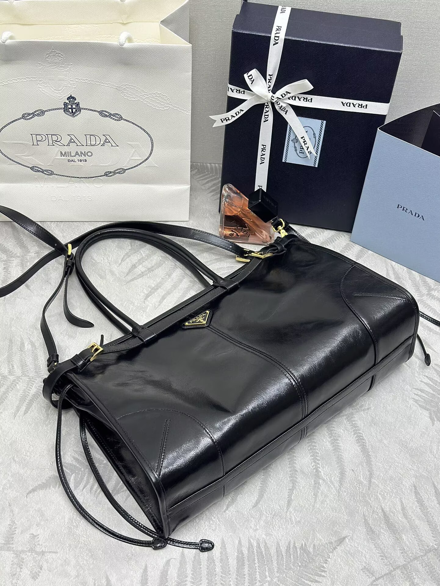 Prada Bonnie Leather Tote Bag 1BA433 Black