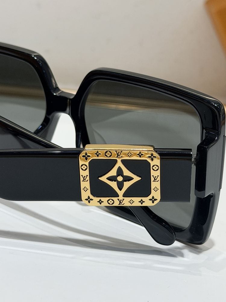 LV Sunglasses LVS00014-1