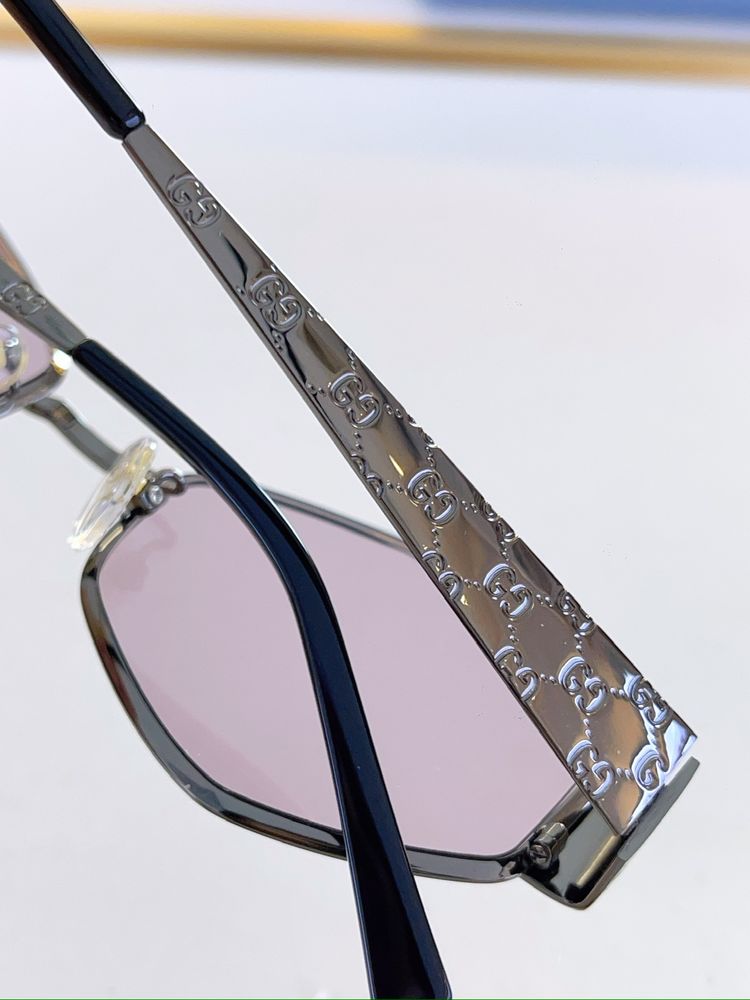Gucci Sunglasses GUS00016-1